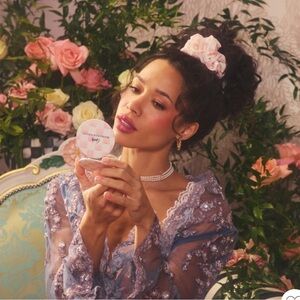 Goody x MacKenzie Childs Mirror
Compact - Pink